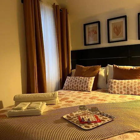 Roger's Bed & Breakfast *